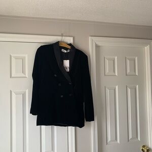 Zara Women's Elegant Black Suit Jacket